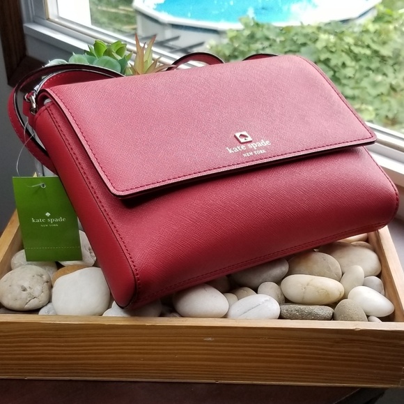 kate spade Handbags - NEW! Kate Spade Cove Street Dody Crossbody